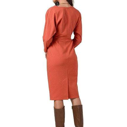 Elegant Everyday Midi Dress - Très Elite