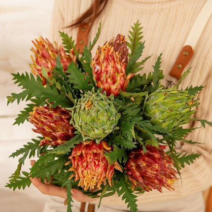 Elegant Faux Fruit and Berry Floral Display for Special Occasions - Très Elite
