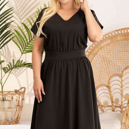Elegant Flared Midi Dress: Karko Plus Size Charm