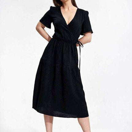 Elegant Flared Midi Envelope Dress with Short Sleeves and Chic Accents - Très Elite