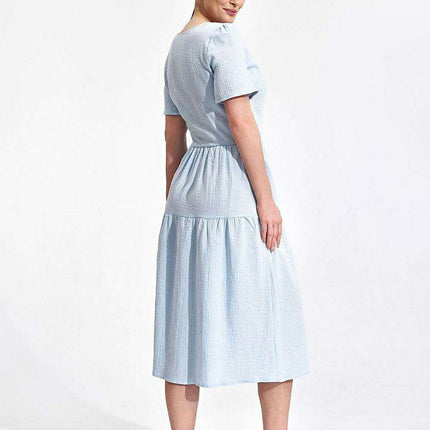 Elegant Flared Midi Envelope Dress with Short Sleeves and Chic Accents - Très Elite