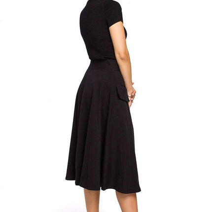 Elegant Flared Midi Skirt with Practical Front Pockets - A Timeless Wardrobe Essential - Très Elite