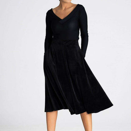 Elegant Flared Midi Skirt with Waist-Enhancing Design - Très Elite