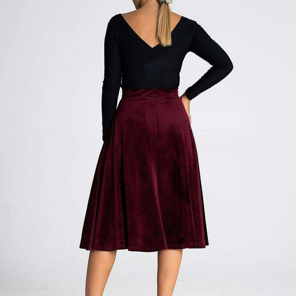 Elegant Flared Midi Skirt with Waist-Enhancing Design - Très Elite