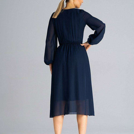 Elegant Flared Sleeve Midi Dress - Très Elite