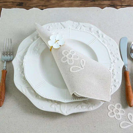 Elegant Floral Cotton Napkins - Set of 6 Handmade for Upscale Dining Experience - Très Elite
