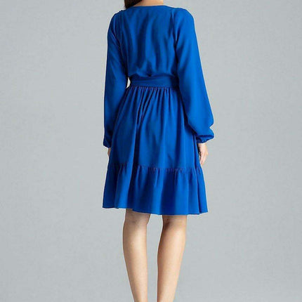 Elegant Floral Midi Dress with Stylish Envelope Neckline - Très Elite