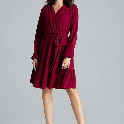 Elegant Floral Midi Dress with Stylish Envelope Neckline - Très Elite
