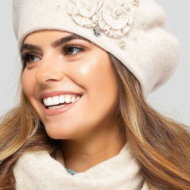 Elegant Floral Wool Beret for Winter Style - Très Elite