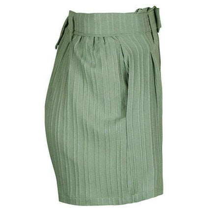 Elegant Fresh Green Pleated Women's Shorts - Ideal for Any Occasion