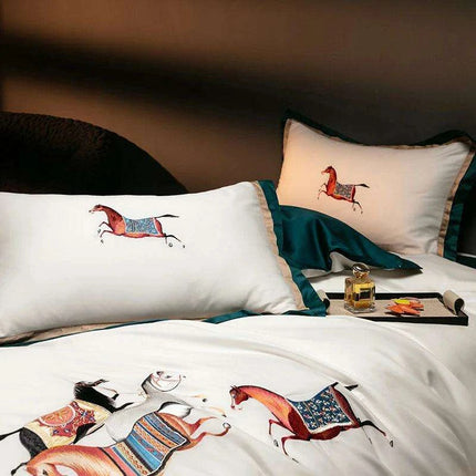 Elegant Galloping Horse Embroidered Egyptian Cotton Bedding Set in White and Orange - Complete Duvet Cover, Bed Sheet, and Pillowcase Collection - Très Elite
