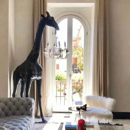 Elegant Giraffe Standing Lamp - Très Elite