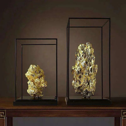 Elegant Golden Mountain Resin Tabletop Accents for Luxurious Living Spaces - Très Elite