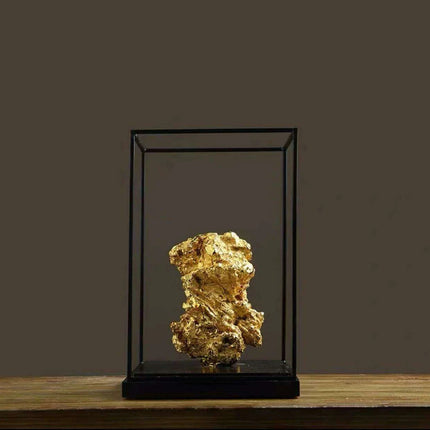 Elegant Golden Mountain Resin Tabletop Accents for Luxurious Living Spaces - Très Elite