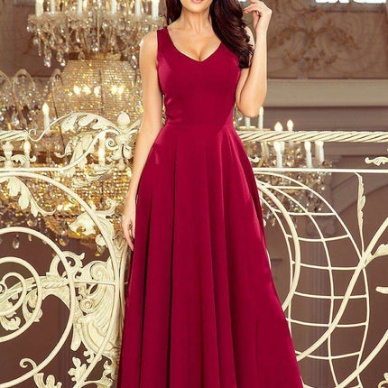 Elegant Green Maxi Gown - Timeless Charm - Très Elite