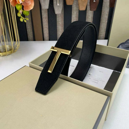 Elegant Grey Leather Belt with Classic Brass T Buckle - A Must-Have for Men - Très Elite