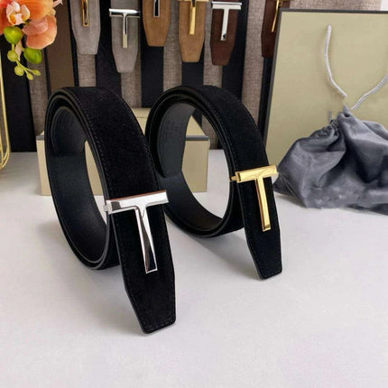 Elegant Grey Leather Belt with Classic Brass T Buckle - A Must-Have for Men - Très Elite