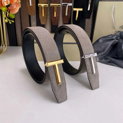 Elegant Grey Leather Belt with Classic Brass T Buckle - A Must-Have for Men - Très Elite