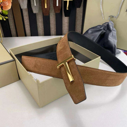 Elegant Grey Leather Belt with Classic Brass T Buckle - A Must-Have for Men - Très Elite