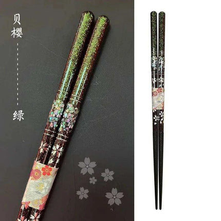 Elegant Handcrafted Japanese Wooden Chopsticks Set - Premium Dining Utensils for a Refined Experience - Très Elite