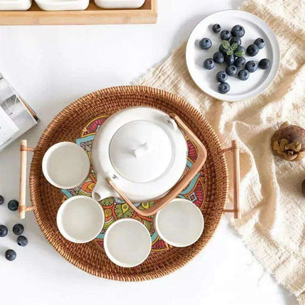 Elegant Handwoven Rattan Serving Tray with Wooden Handles for Stylish Hosting - Très Elite