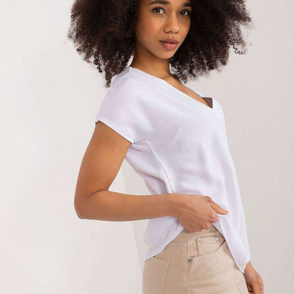 Elegant Heart-Cut Blouse - Très Elite
