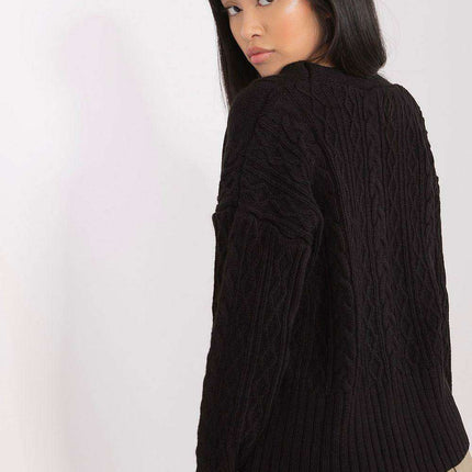 Elegant Heart-Embellished Knit Cardigan - Très Elite