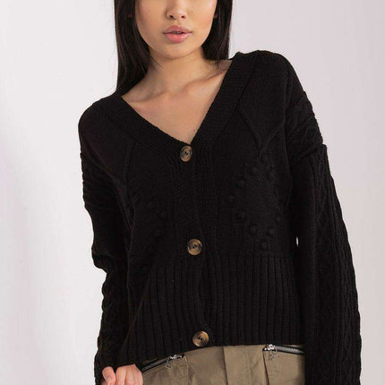 Elegant Heart-Embellished Knit Cardigan - Très Elite