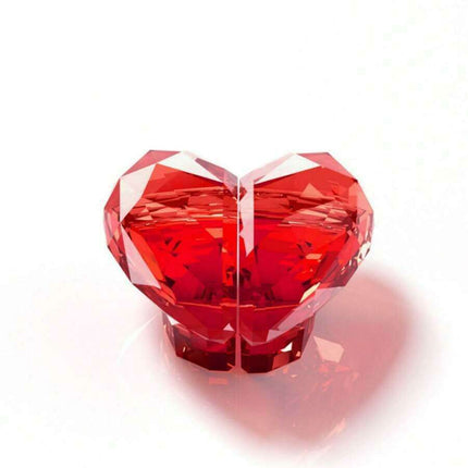 Elegant Heart-Shaped Flush Button - A Touch of Style for Your Bathroom - Très Elite