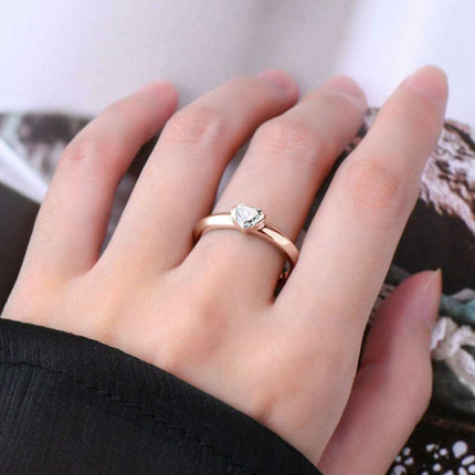 Elegant Heart-Shaped Rose Gold Solitaire Ring with Lab-Created Diamond