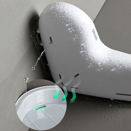 Elegant Heart-Shaped Wall Shelf for Stylish Home Organization..