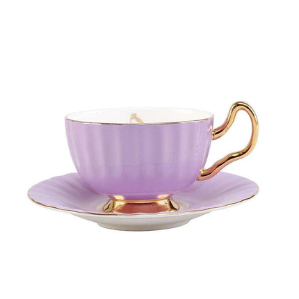Elegant Heritage: Exquisite Bone China Tea and Coffee Set with 24K Gold Accents - Très Elite