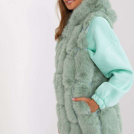 Elegant Hooded Faux Fur Vest for Stylish Warmth - Très Elite