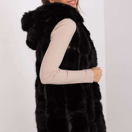 Elegant Hooded Faux Fur Vest for Stylish Warmth - Très Elite
