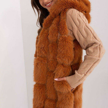 Elegant Hooded Faux Fur Vest for Stylish Warmth - Très Elite