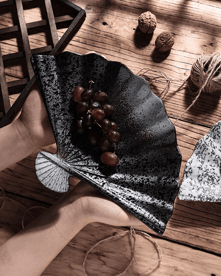 Cultural Harmony: Exquisite Japanese-Korean Fan Plate Set for Elegant Dining