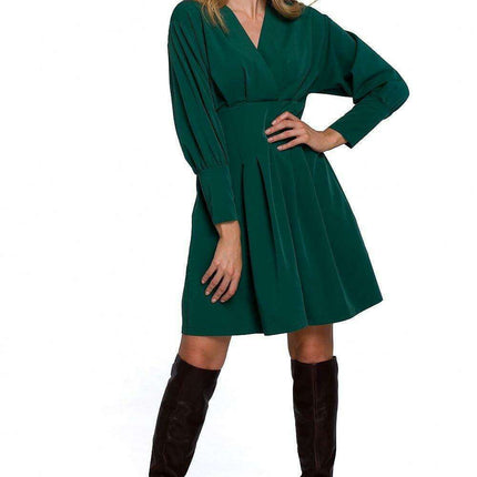 Elegant Kimono Sleeve Pleated Day Dress