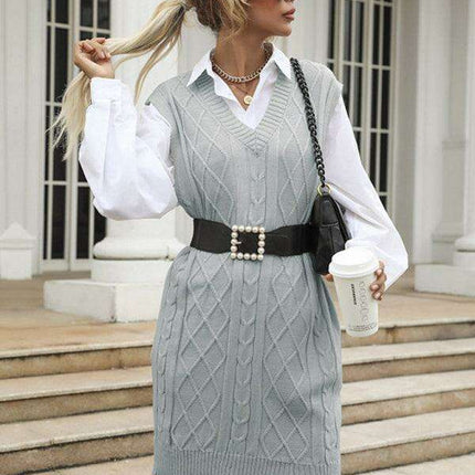 Elegant Knit V-Neck Dress for Effortless Autumn Fashion - Très Elite