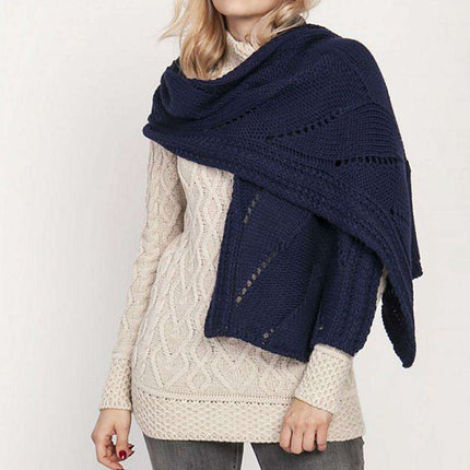 Elegant Knit Wrap - Exquisite Shawl with Detailed Patterns - Très Elite