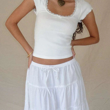 Elegant Lace Bow Square Neck Summer Top - A Fashion Must-Have - Très Elite