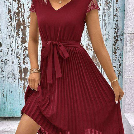 Elegant Lace-Embellished Pleated Dress for Stylish Women