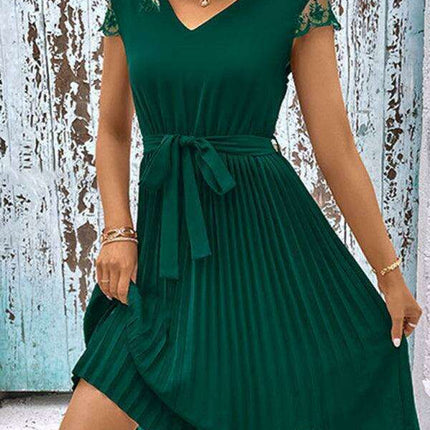 Elegant Lace-Embellished Pleated Dress for Stylish Women