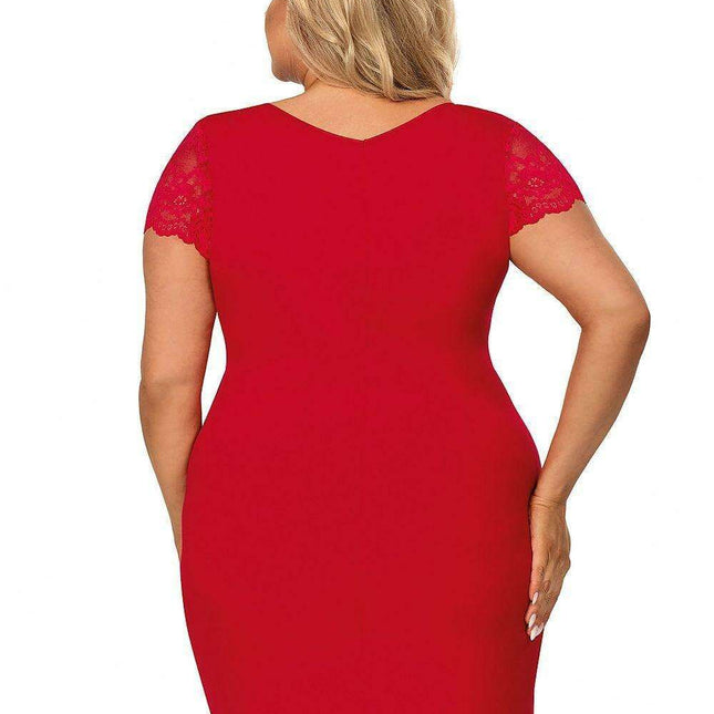 Elegant Lace Nightgown for Curvy Bodies