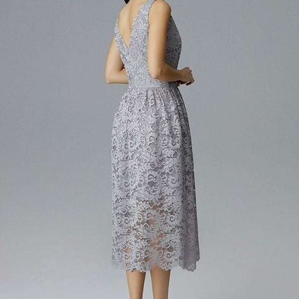 Elegant Lace Sleeveless Evening Dress - Très Elite