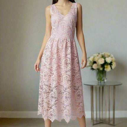 Elegant Lace Sleeveless Evening Dress - Très Elite
