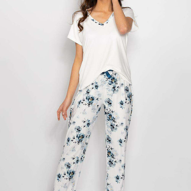 Elegant Ladies' Sleepwear Set