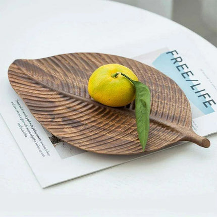Elegant Leaf-Shaped Walnut Rubber Wood Serving Trays for Luxurious Dining - Très Elite
