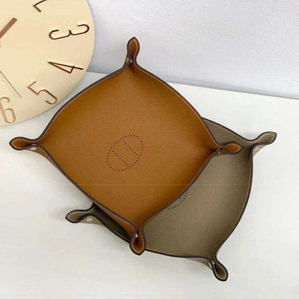 Elegant Leather Desk Tray Organizer for Keys, Jewelry, and Essentials - Stylish Storage Solution - Très Elite