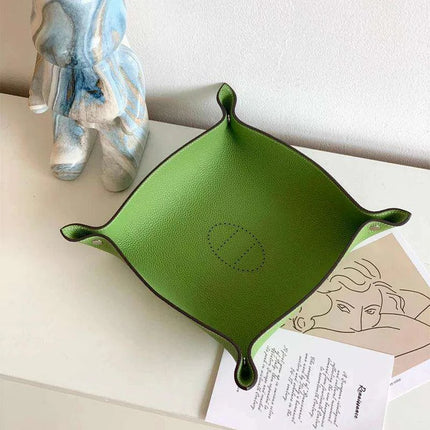 Elegant Leather Desk Tray Organizer for Keys, Jewelry, and Essentials - Stylish Storage Solution - Très Elite
