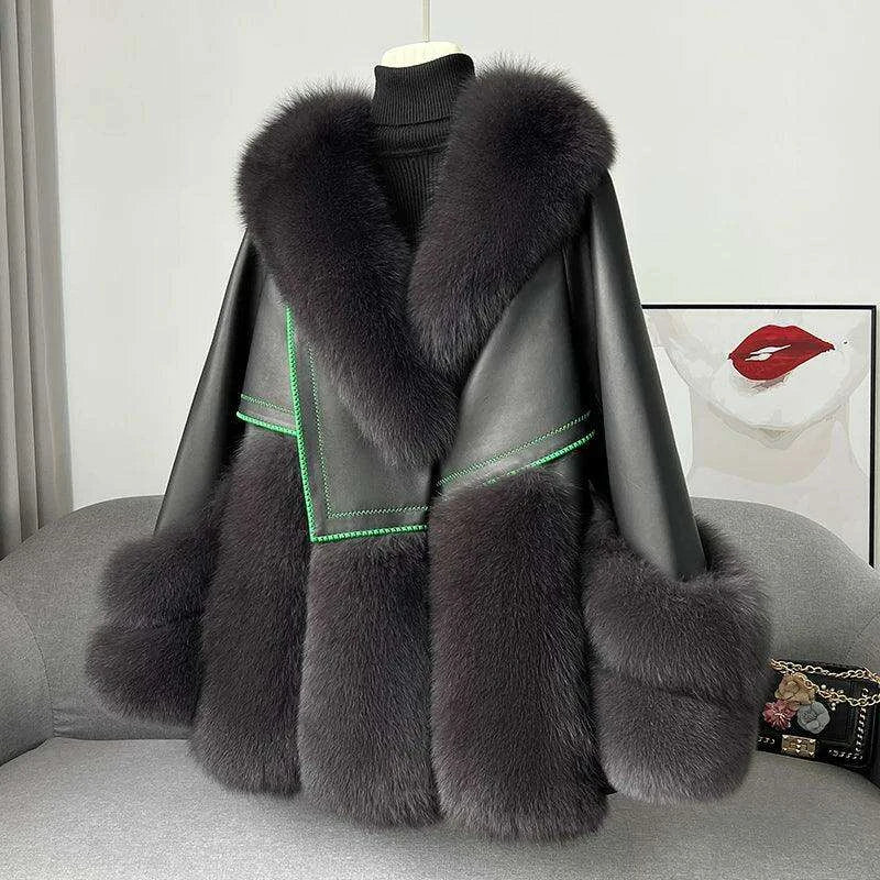 Elegant Leather and Fox Fur Women's Winter Coat- Très Elite